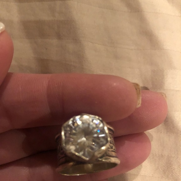 COPY - Queen For A Day ring - Picture 3 of 4